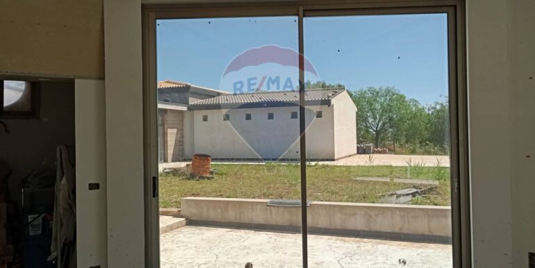 20250905191519-979238-12