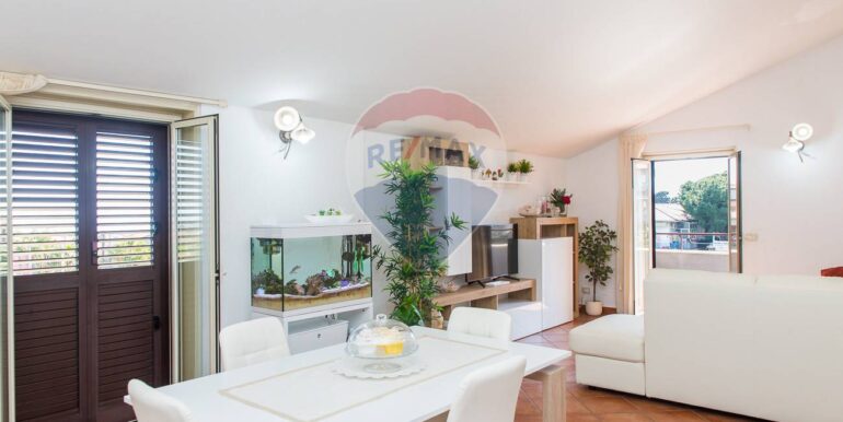 2025090595907-978818-18