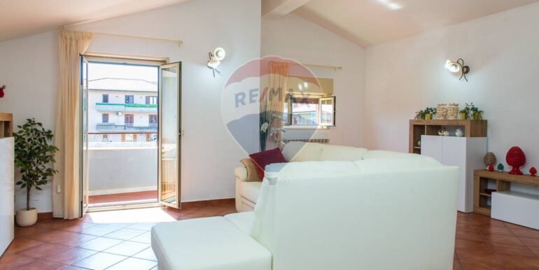 2025090595907-978818-19