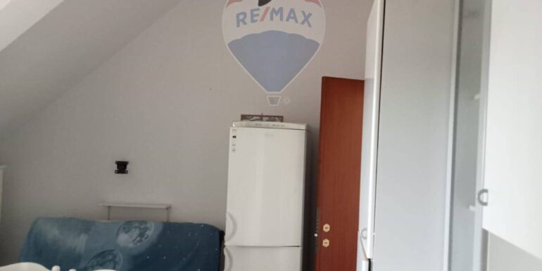 20250908115501-977009-18