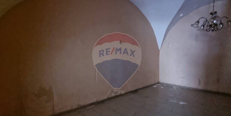 20250908172443-979907-4