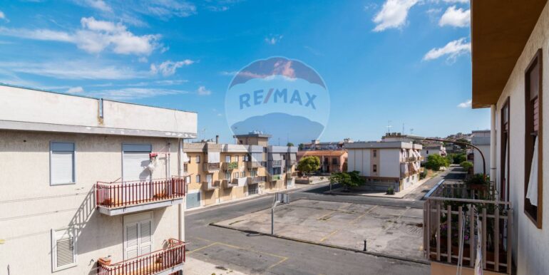 20250909121400-979999-10