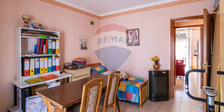 20250909121424-979999-17