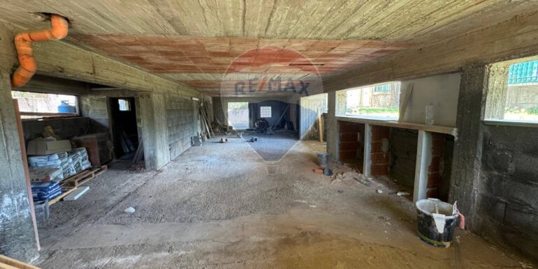 20250909192856-981125-6