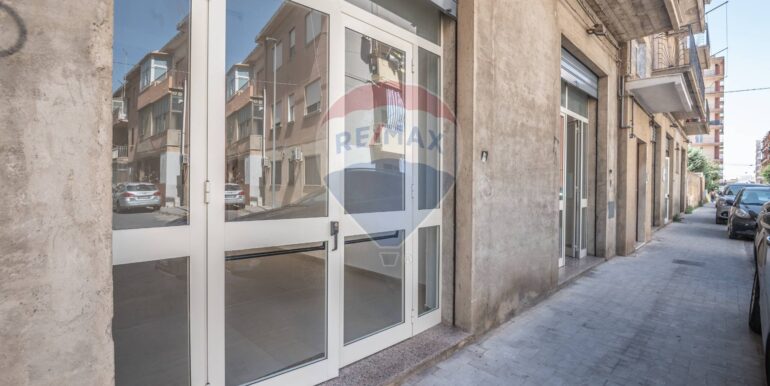 20250909204403-981130-24