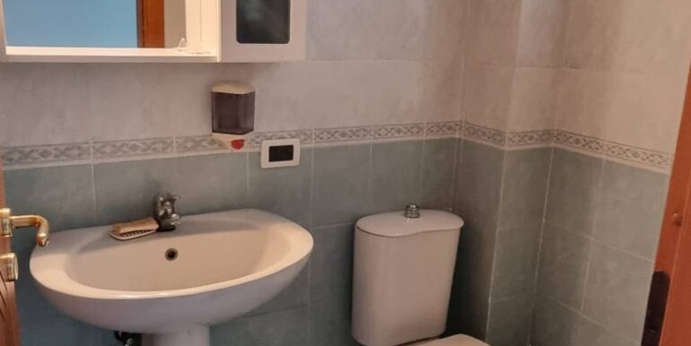 2025090993818-979920-8