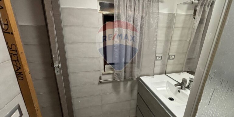 20250912160550-982679-7