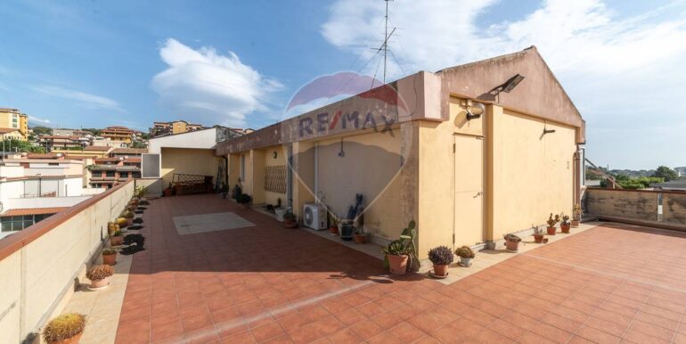 20250912174251-982722-17