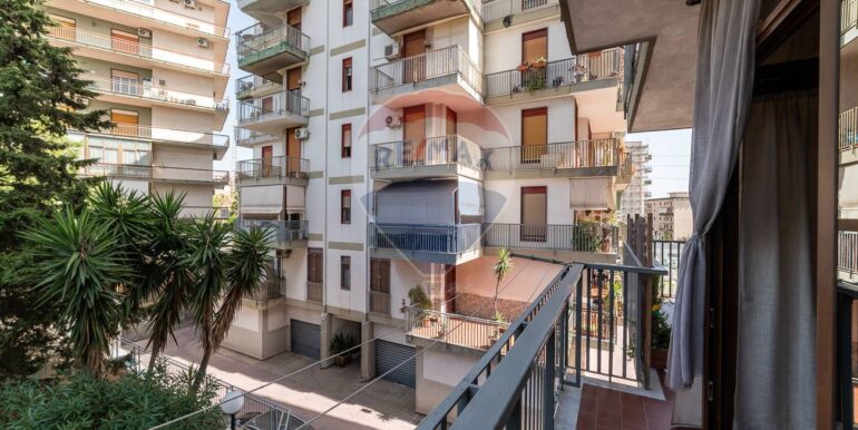 2025091271517-981293-27