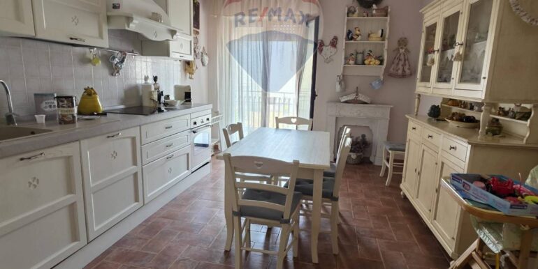 20250915174433-982143-3