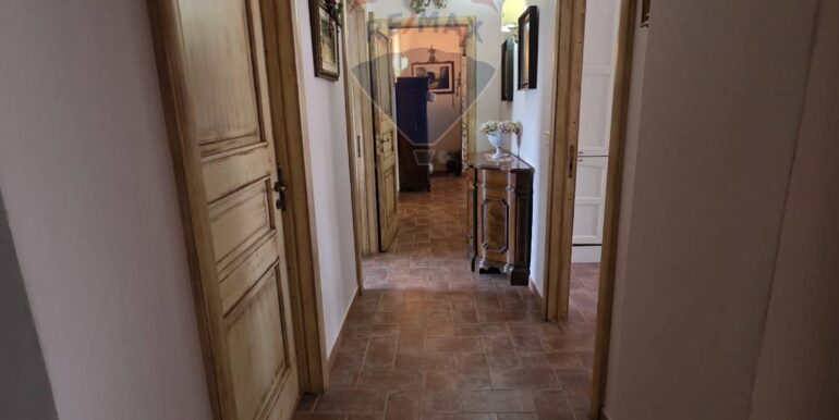 20250915174444-982143-7