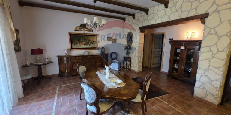 20250915174520-982143-20