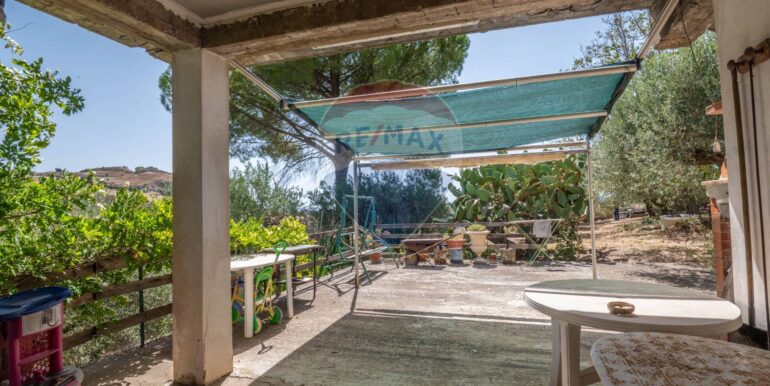 20250915180702-983285-6