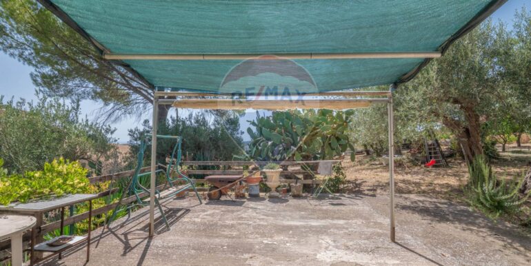 20250915180709-983285-8