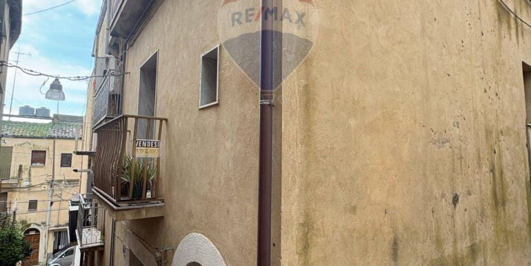 20250916124158-983470-0