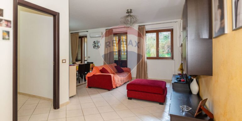 20250917103505-983639-4