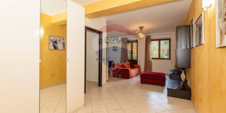 20250917103506-983639-10