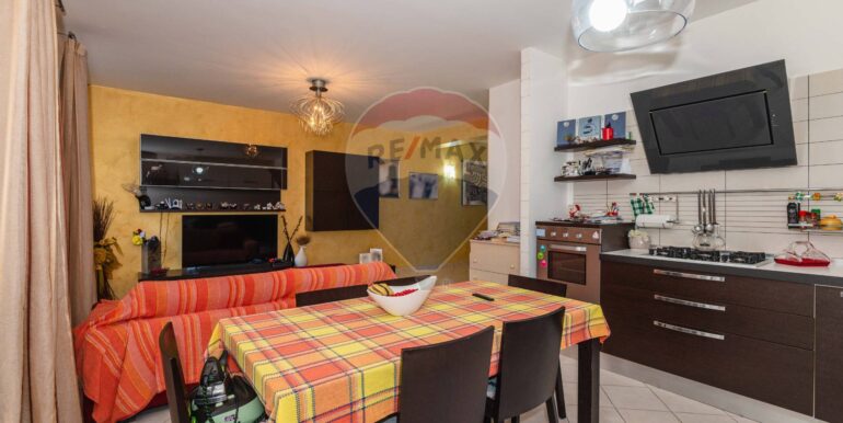 20250917103506-983639-11