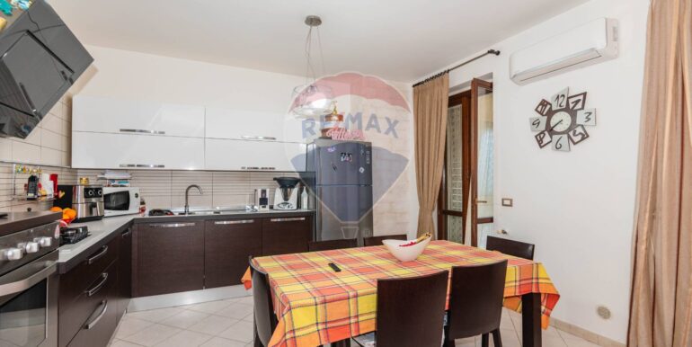 20250917103506-983639-9