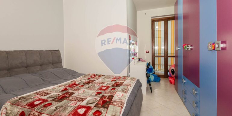 20250917103507-983639-15