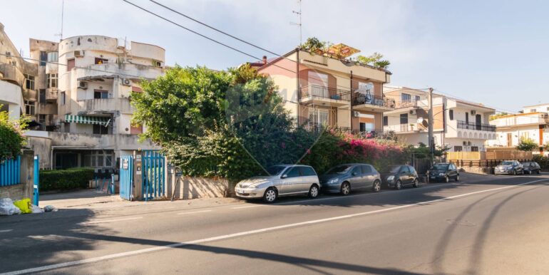 20250917161740-983735-11