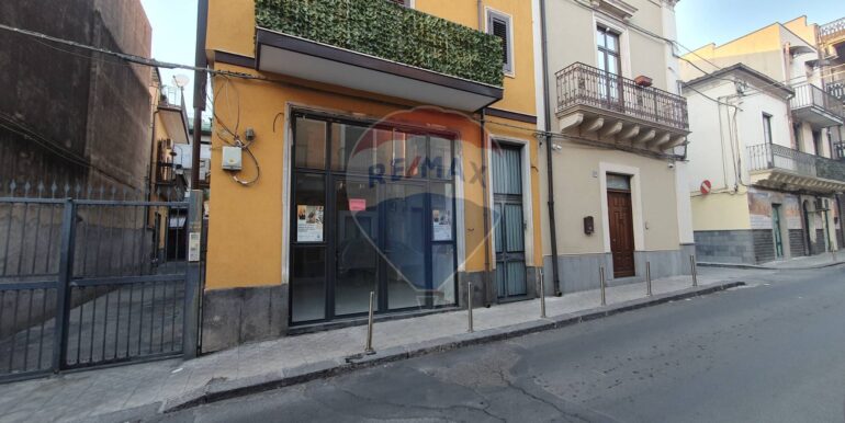 2025091795742-983627-2