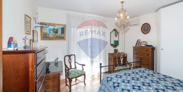 20250918104659-983842-11