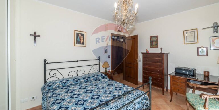 20250918104706-983842-13