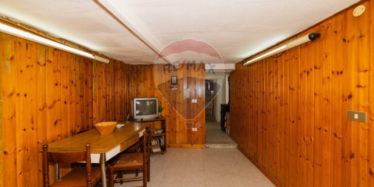 20250918191619-985769-18