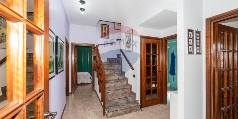 20250919125401-983219-3