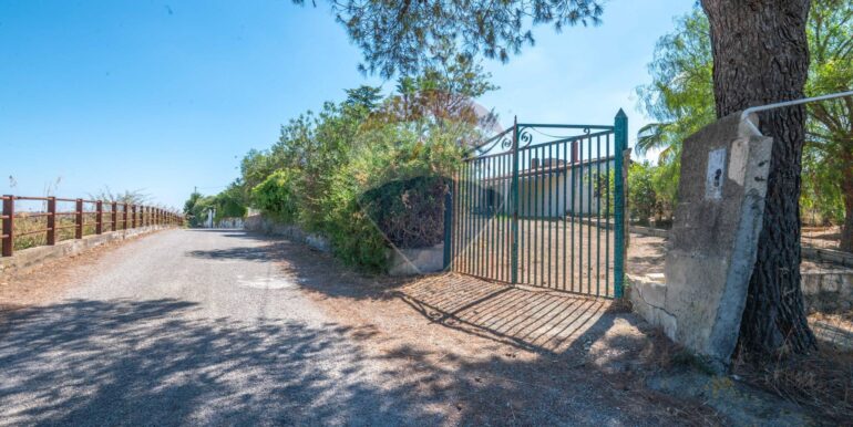 20250919172216-978045-2