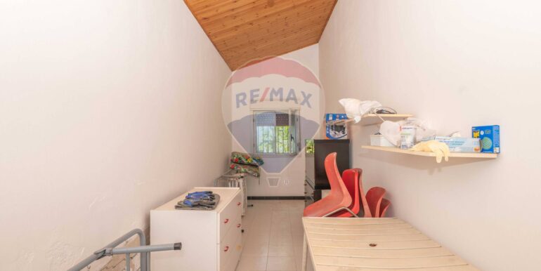 20250919172326-978045-21