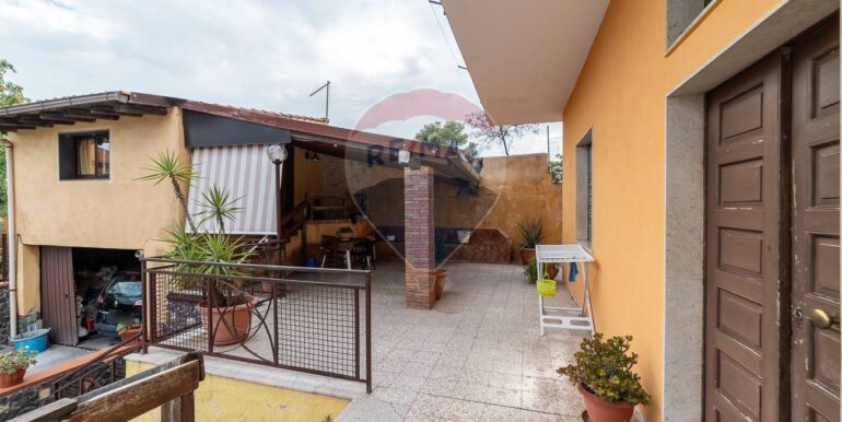 20250919190804-985998-9