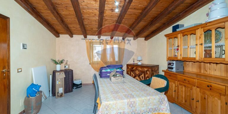 20250919190821-985998-14