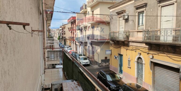 2025091972528-985788-0