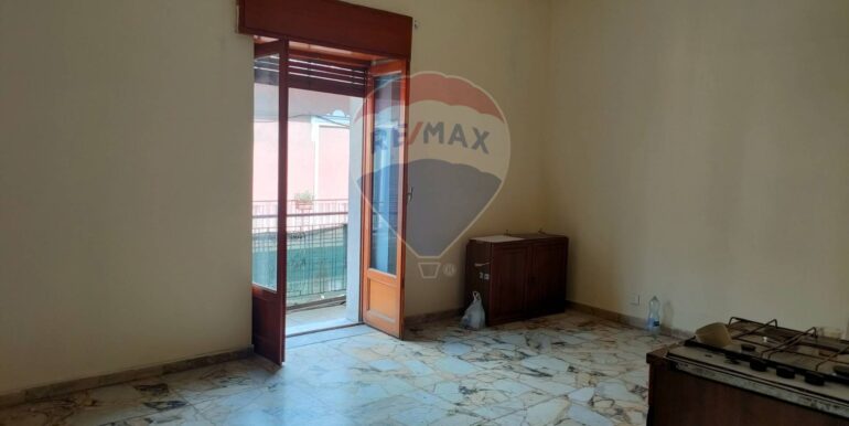 2025091972528-985788-2