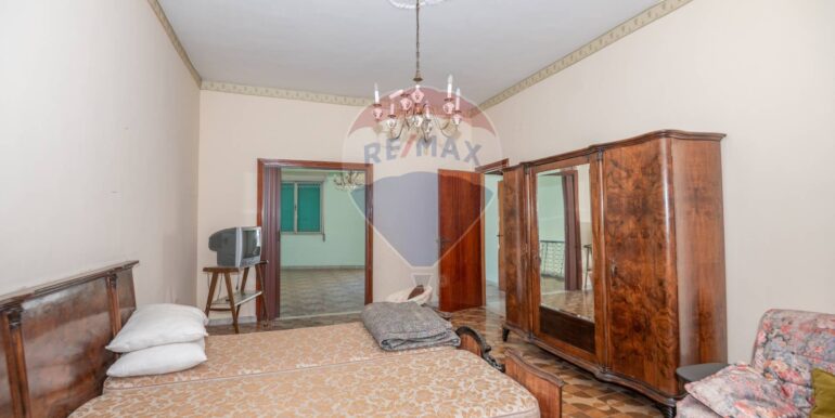 20250922103801-986153-10