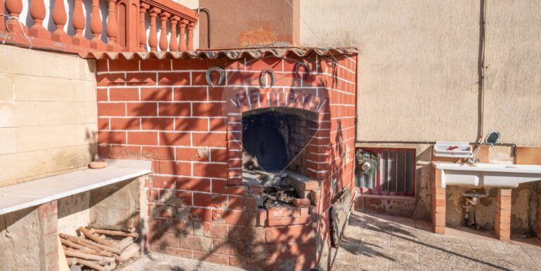 2025092213717-986111-8