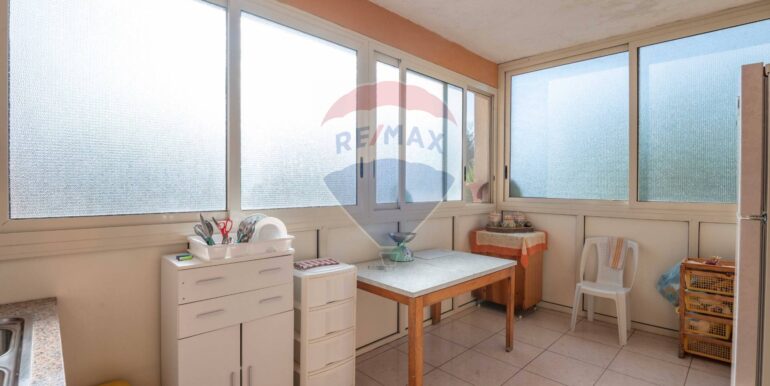 2025092213726-986111-10