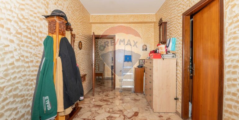 2025092213800-986111-17