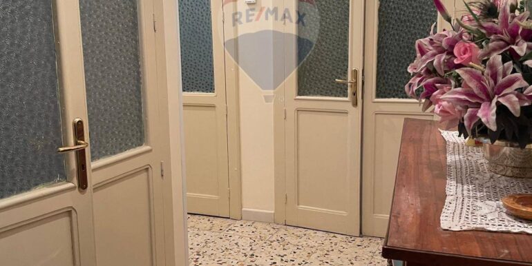 2025092275038-986114-12