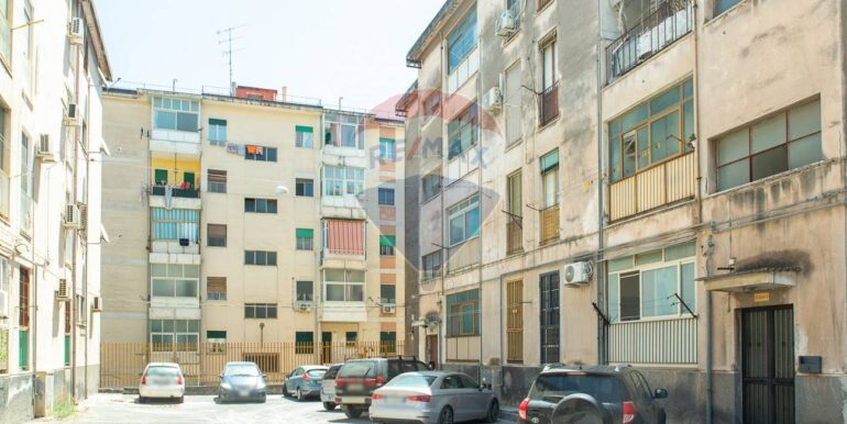 20250925210142-987793-1