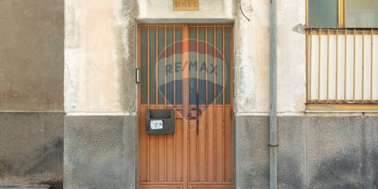 20250925210142-987793-2