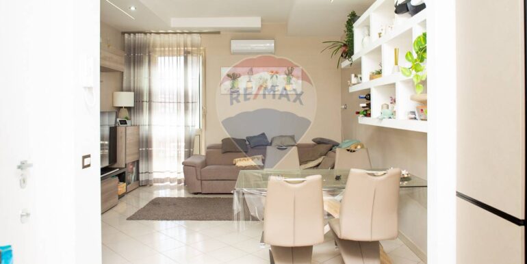 20250925210142-987793-7