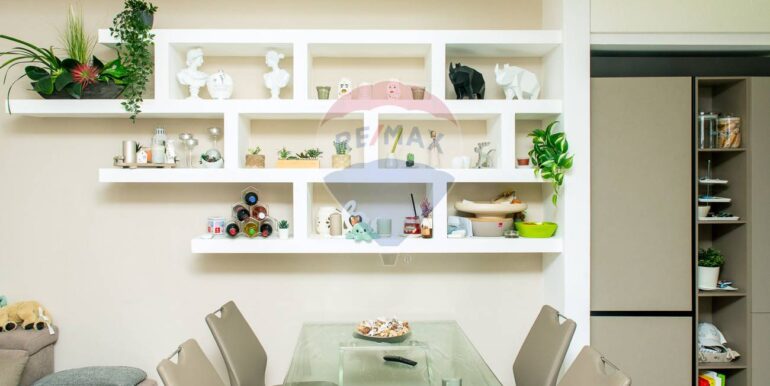 20250925210143-987793-11