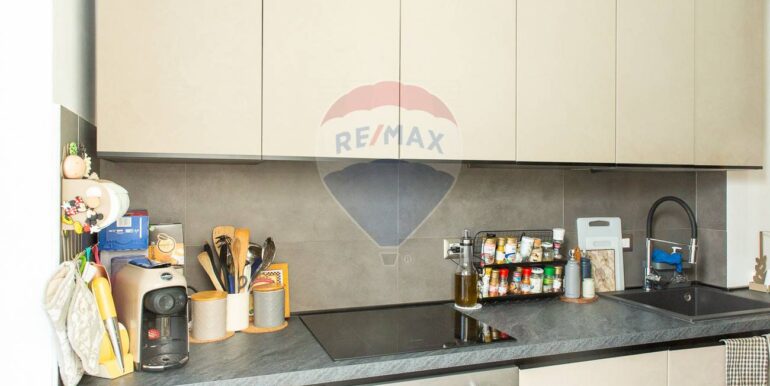 20250925210143-987793-15