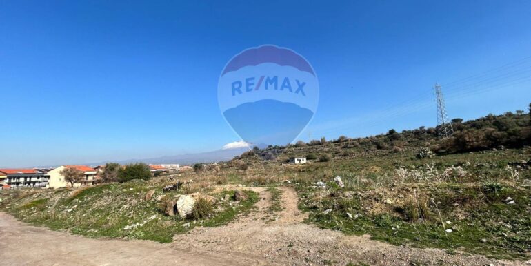 2025092594303-987489-1