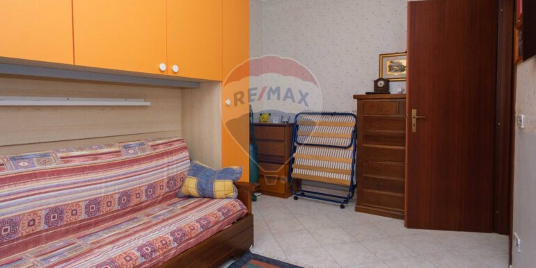 20250926182122-988747-13