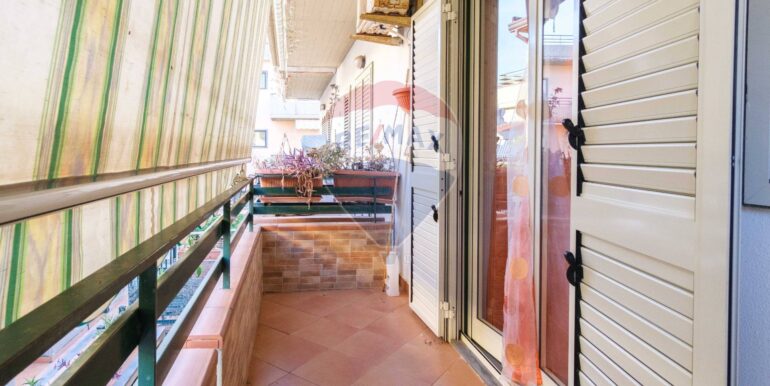 20250926182125-988747-14