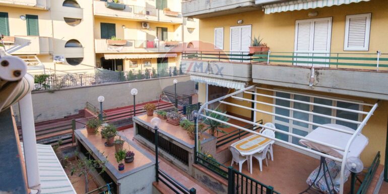 20250926182128-988747-15